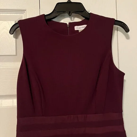 Dress - Picture 2 of 4